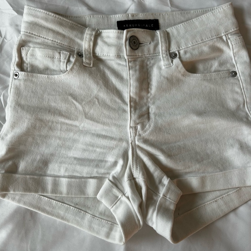 00 aero white jean shorts